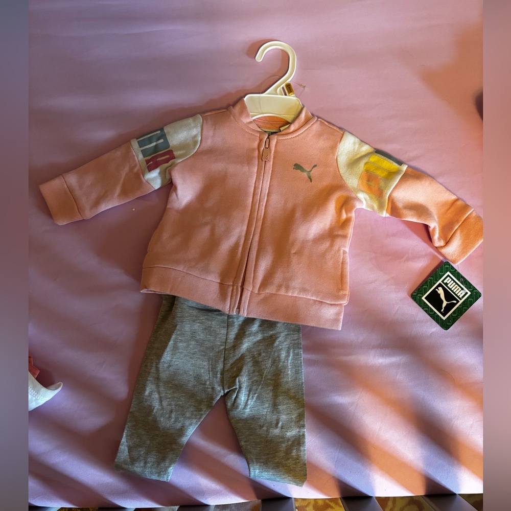 Baby girls puma sweat suit 0-3 months